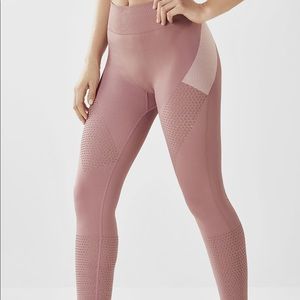 Demi Lovato Fabletics Scarlette High Waisted Tight